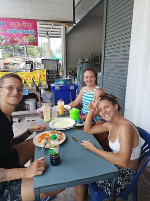 Love you too thank you 😚 ❣️❣️❣️ at Tukta in Koh Tao