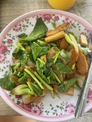 Pad se ew   at Tukta in Koh Tao