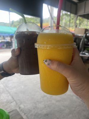 Cocoa and mango   at Tukta in Koh Tao