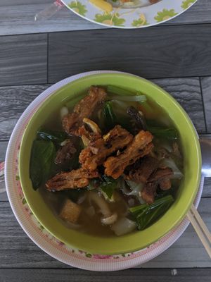 Noodle soup at Tukta in Koh Tao