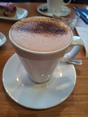 November 2025 - hot chocolate made with oat milk at Corner on the Square in Beauly