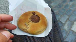 Vegan cookie at Ben's Cookies - Covent Garden in London