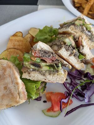 Sandwich vegan at Conchinha in Porto Moniz