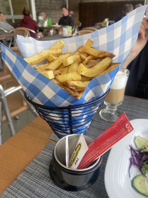 Fries  at Conchinha in Porto Moniz