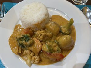 Gaeng Massaman (mild curry)  at Rama Thai in Dundee