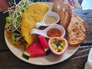 Vegan omelett at Peak Cafe in Koh Lanta