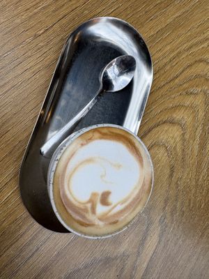 Cortado con leche de avena   at Originem in Girona