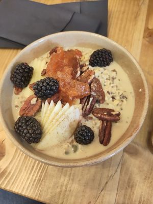 Chilled overnight oats at Gecko Coffeehouse in East London