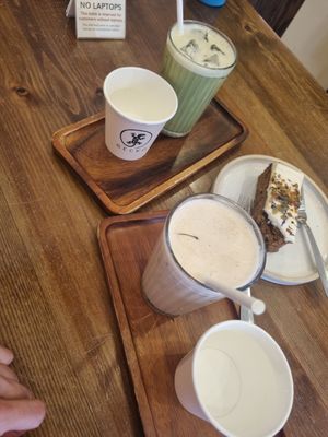 Carrot cake, iced chai latte and matcha latte at Gecko Coffeehouse in East London