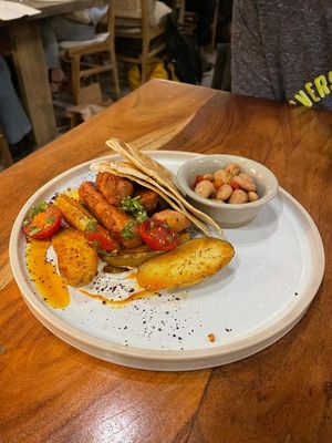  at Gecko Coffeehouse in East London