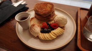 Protein Pancakes with extra Ice Cream at Gecko Coffeehouse in East London