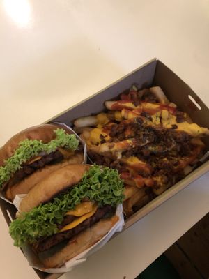   at Mesy Burger in Kensington