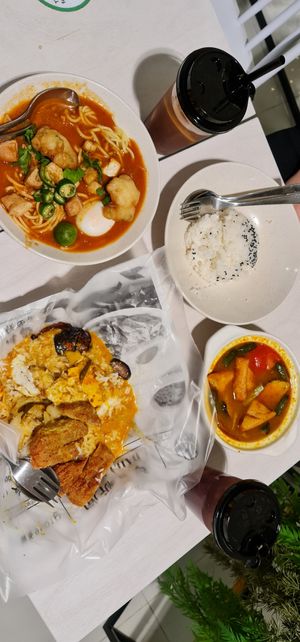  at Grove 素林 - Buangkok Square in Northeast Singapore