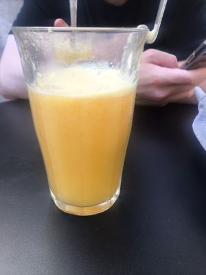 Vitamine smoothie   at Cafeincup in Bordeaux