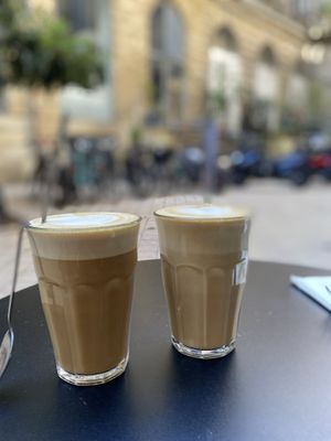 Oat milk lattes  at Cafeincup in Bordeaux