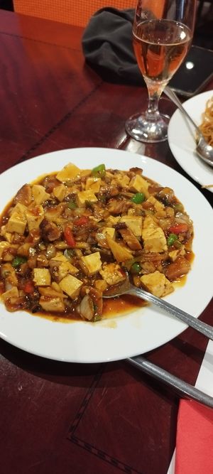 Tofu en salsa mapo at Oro Gran Muralla in Calatayud