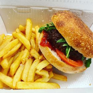 The Vegano Burger at Bennyssimo in Bathgate