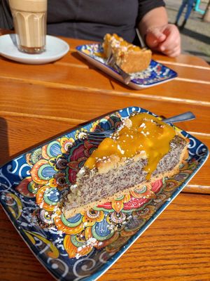 vegan poppy seed cake at Cafe MUSTI in Erfurt