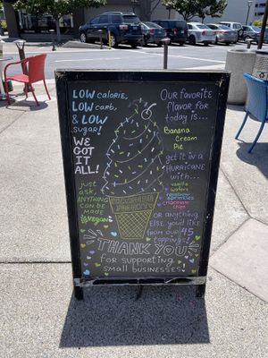 signage and menu mentions vegan options   at Paradise Yogurt in San Diego