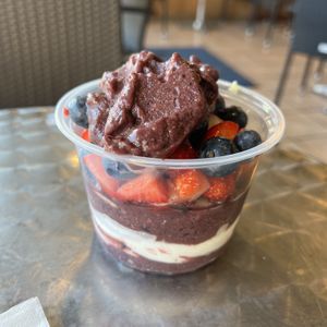 açaí bowl with vegan vanilla froyo   at Paradise Yogurt in San Diego
