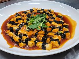 Vegetarian Eel 素鰻魚 (Photo by 素Good) at Home Taste Vegetarian 家味蔬食 in Kowloon