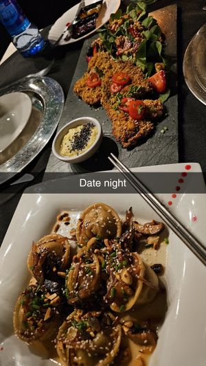 Vegan wontons and milanesa at TANTRA in Salta