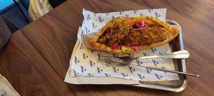 Le côté acide des oignons j'adore !! at Jimmy's Street Food in Paris