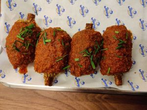 Chicken wings at Jimmy's Street Food in Paris