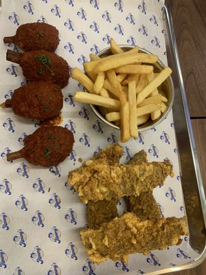   at Jimmy's Street Food in Paris