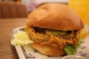  at Jimmy's Street Food in Paris