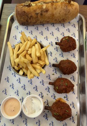   at Jimmy's Street Food in Paris