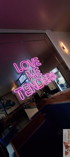 Neon deco at Jimmy's Street Food in Paris