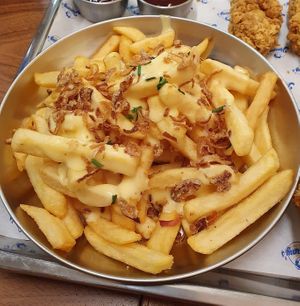 Loaded Fries at Jimmy's Street Food in Paris