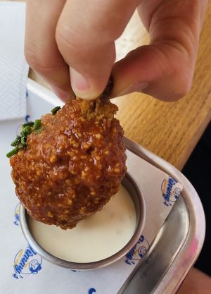 Wings  at Jimmy's Street Food in Paris