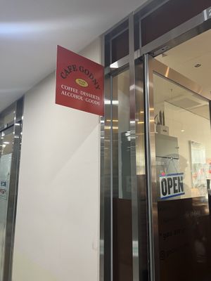   at Godny Cafe in Seoul