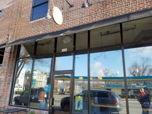 outside at Dulce Vegan Bakery and Cafe in Atlanta