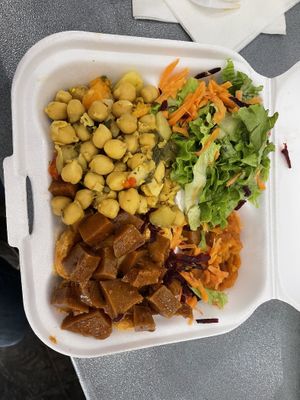 BBQ nuggets, curried chickpeas, macaroni and cheese, pigeon peas rice.  at Eden's Vegan Eatery in St Croix