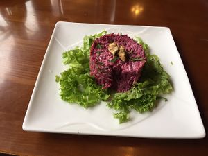 beet salad at Chīsù De - Veggie Table in Beijing