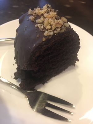 Chocolate cake - a bit dry at Chīsù De - Veggie Table in Beijing