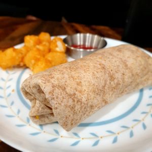 breakfast burrito at Vivi's Veggie in Seoul