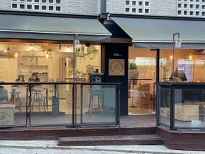 Exterior  at Vivi's Veggie in Seoul