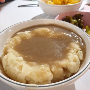  at Vivi's Veggie in Seoul