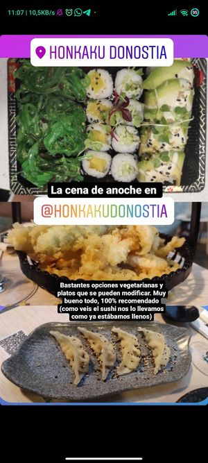 La cena que pedimos el año pasado: bandeja de sushi vegetariano (sin cambios), tempura de verduras y gyozas vegetales at Honkaku in San Sebastian