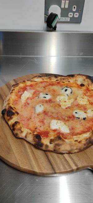 5 cheeses, veganzola, Shamembert, almond ricotta, soya's mozzarella and plant base parmesan at Happy Piglets in South West London