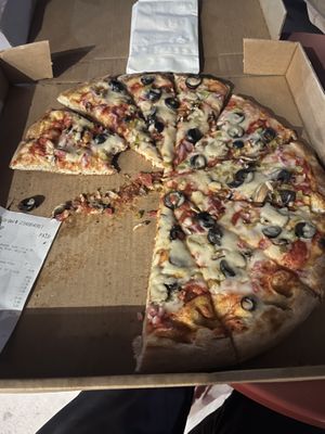 Awesome pizza. They use Miyokos vegan mozzarella cheese which is super tasty !  at Pizza Transit in Niles