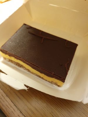 Nanaimo bar at Vegan Pizza House in Vancouver