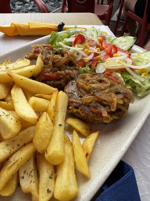   at The Madalena do Mar Tavern in Madalena Do Mar