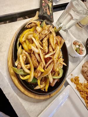   at El Nuevo Mexicano in Chicago