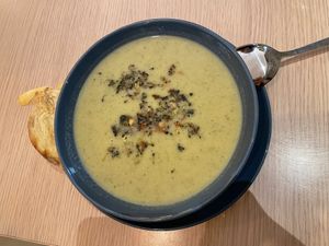 Broccoli soup #Veganuary at Fala Fala in Funchal