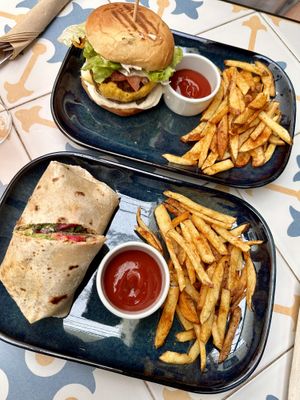   at Fala Fala in Funchal